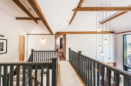 Black Barn CM3:internal balcony 2