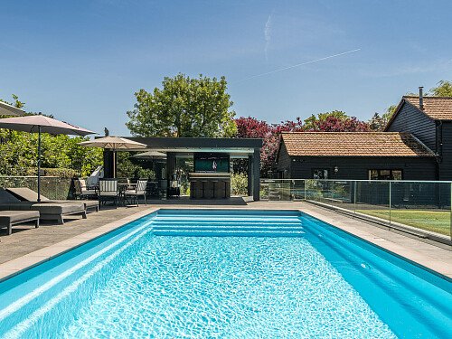 Location Creation:Black Barn CM3:pool3