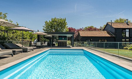Location Creation:Black Barn CM3:pool3
