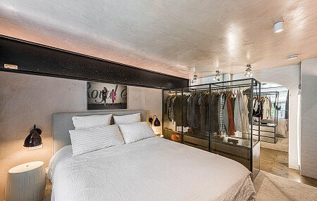 Location Creation:Old School House SE1:bedroom2 alt