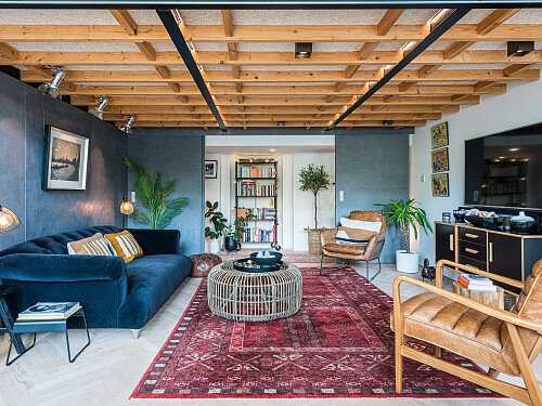 Location Creation:Old School House SE1:open sitting room