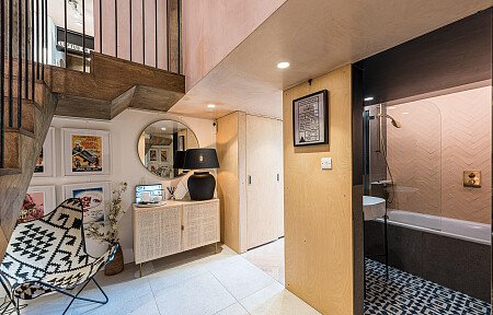 Location Creation:Old School House SE1:staircase alt