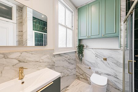 Location Creation:St John's Avenue:bathroom2