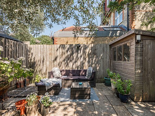 Location Creation:St John's Avenue:garden2