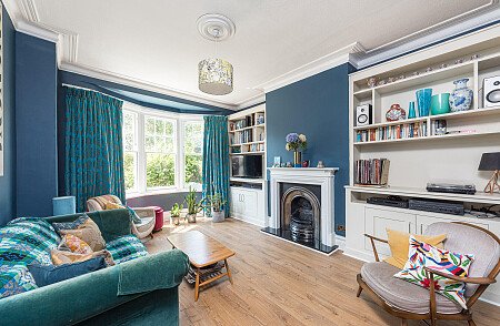 Location Creation:St John's Avenue:living room