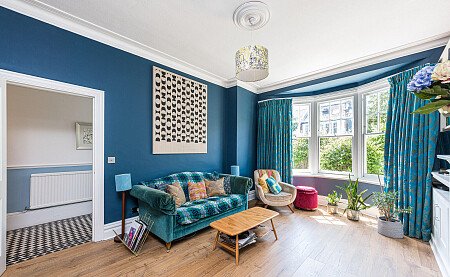 Location Creation:St John's Avenue:living room3