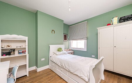 Location Creation:St John's Avenue:master bedroom3