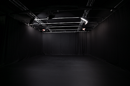 klatchstudio3blackout_2small