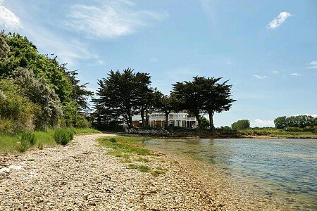 langstone-quays-resort-shoreline-Large