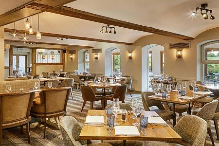 lion-quays-resort-chirk-pic-44