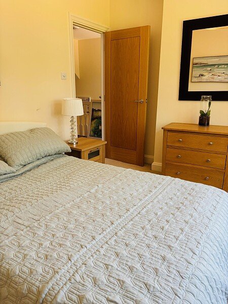Bed 4 from Window