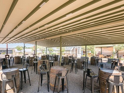 The Walled Garden:outdoor seating