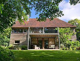 barn-01