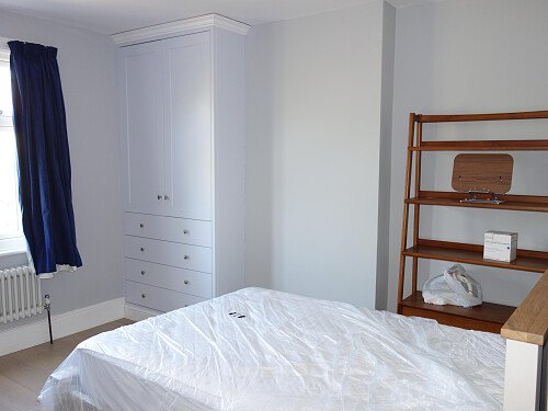 Rear bedroom 1