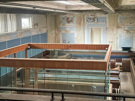 The hosue -3334