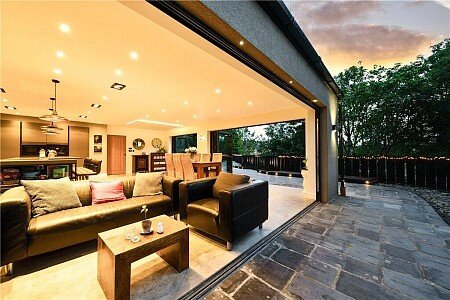 [www.airbnb.co.uk][322]9331cea3-d432-4e0d-9ca4-de03878ce7f5