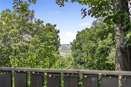 [www.airbnb.co.uk][561]e97af688-33d5-466b-bf02-6555ee88cf25