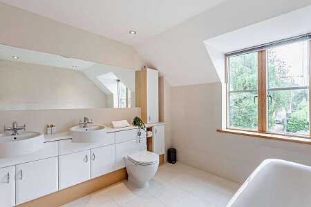 8658615-interior43-800