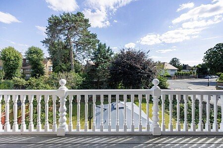 The Corner House, Vicarage Road, East Sheen, London, SW14 8RS-157