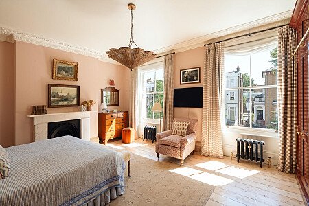 Master Bedroom 2
