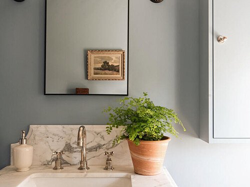 Top Floor Bathroom 2