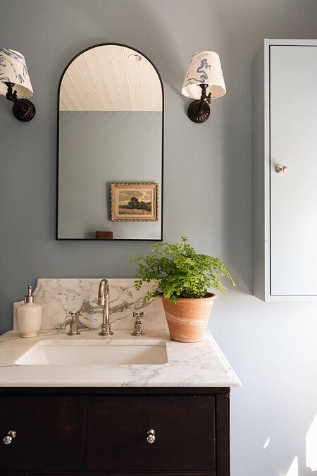 Top Floor Bathroom 2
