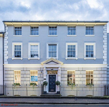 The_Town_House_small
