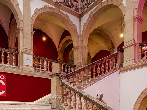foyer (stairs)-2-Edit-lo res