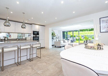 Kitchen and living rm