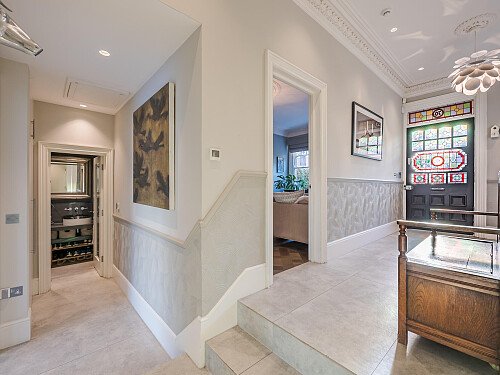 Location Creation: Ritherdon Road: entrance hall