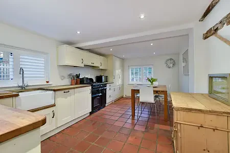 Kitchen 2