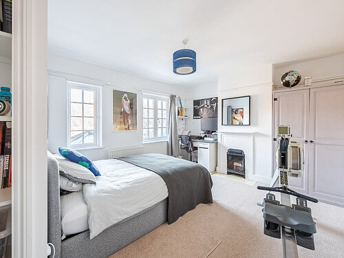 Image for Location 1800