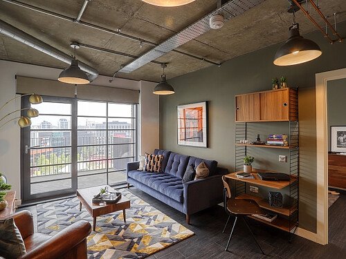 2544734605