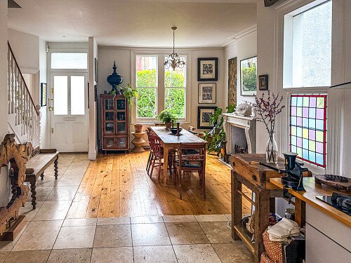 Image for Location 2033