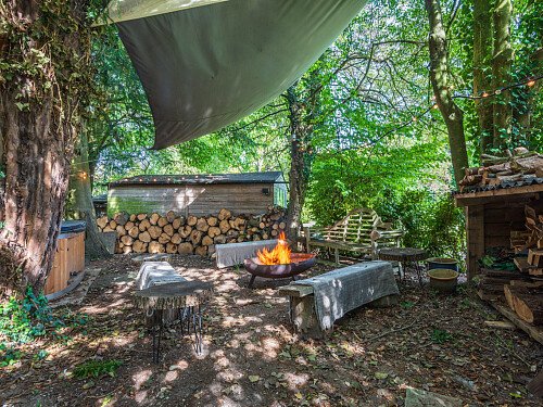 Image for Location 1992