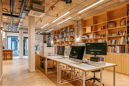 Industrial plywood finish - Filming Locations Locations Direct -02