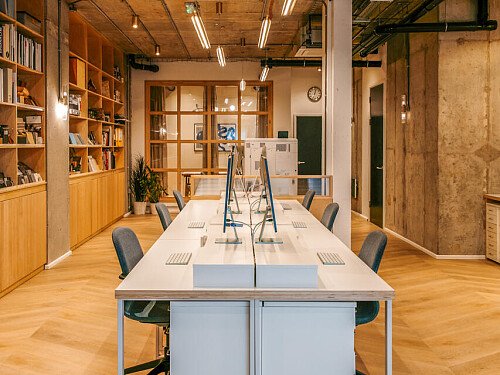 Industrial plywood finish - Filming Locations Locations Direct -09