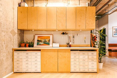 Industrial plywood finish - Filming Locations Locations Direct -16