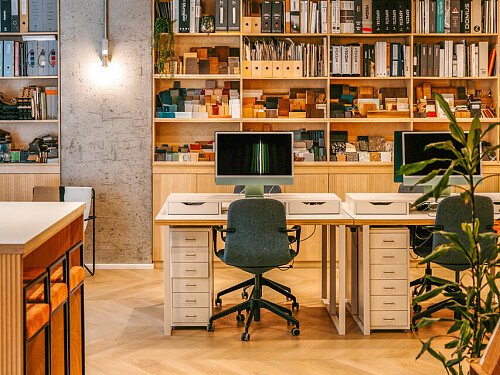 Industrial plywood finish - Filming Locations Locations Direct -20