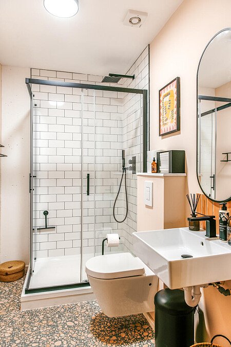 Industrial plywood finish - Filming Locations Locations Direct -32