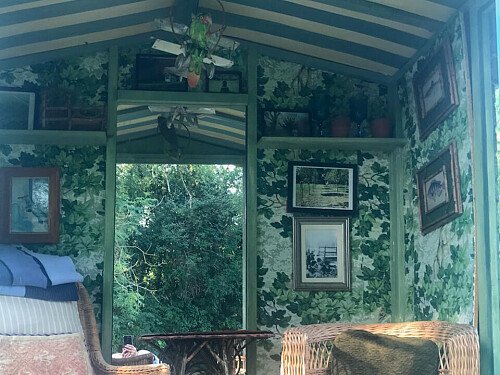 Traveller wagon period colourful cottage - Filming Locations Locations Direct -32