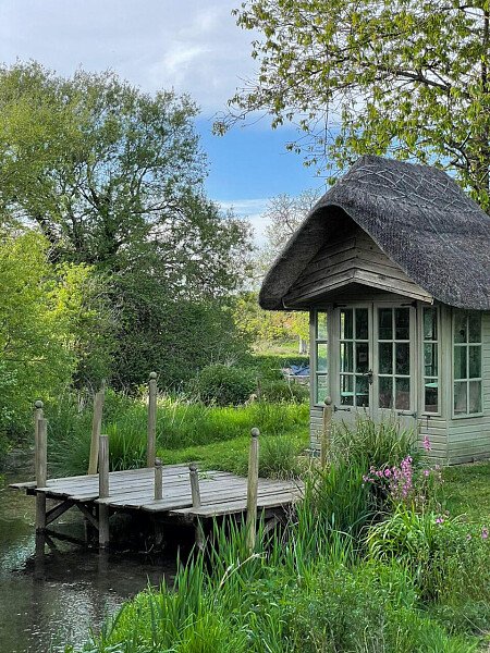 Traveller wagon period colourful cottage - Filming Locations Locations Direct -36