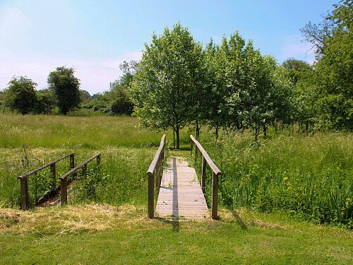 Traveller wagon period colourful cottage - Filming Locations Locations Direct -48