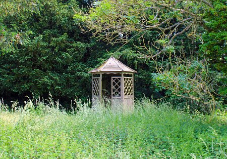 Traveller wagon period colourful cottage - Filming Locations Locations Direct -49
