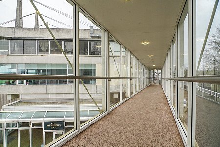 1983 -  filming photoshoot location-02