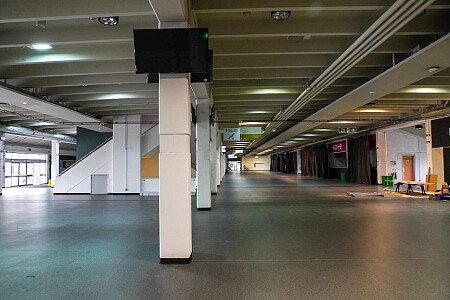 1983 -  filming photoshoot location-13