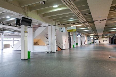 1983 -  filming photoshoot location-17