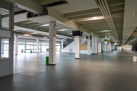 1983 -  filming photoshoot location-18