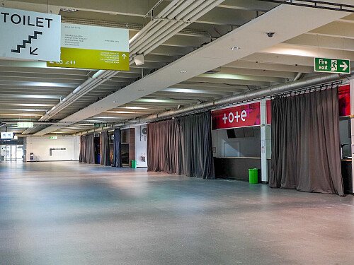 1983 -  filming photoshoot location-19