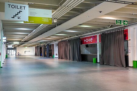 1983 -  filming photoshoot location-19